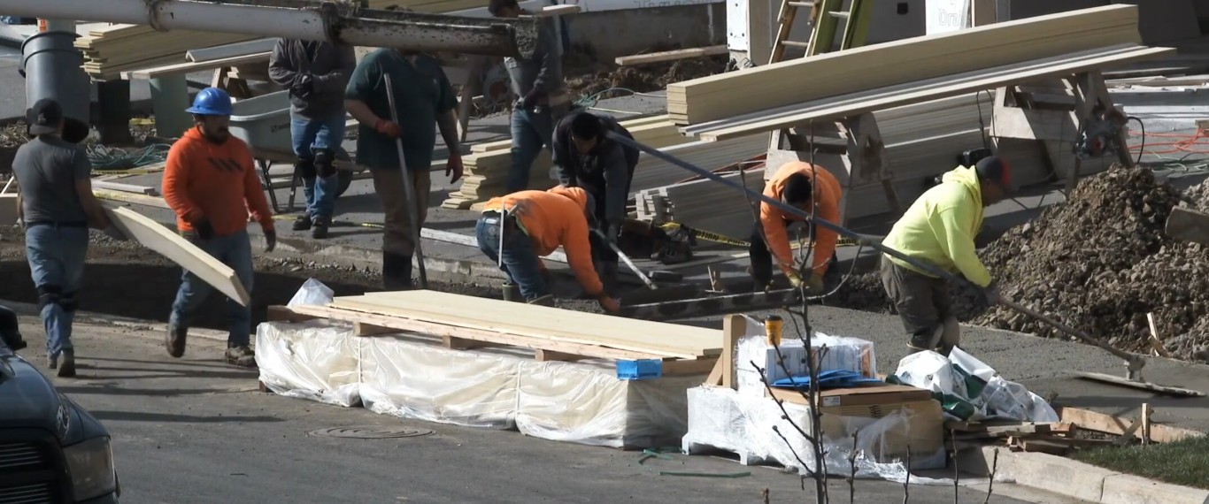 Commercial concrete construction crew working on large-scale concrete project in Leavenworth, KS