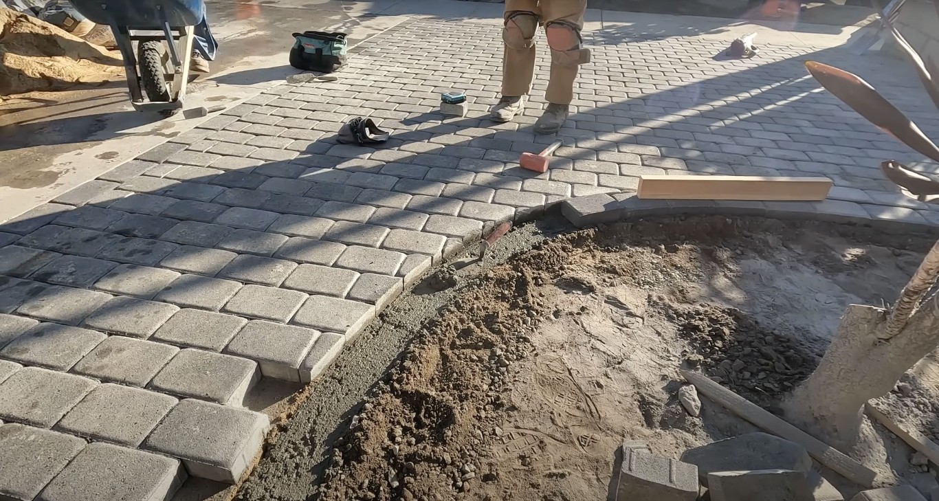 Professional installation of paver walkway with concrete base in Leavenworth, KS